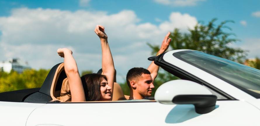 auto deportivo fresco verano