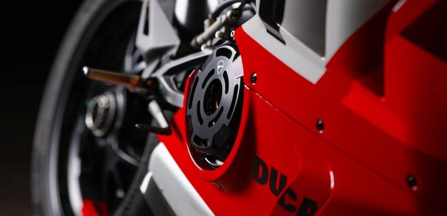 innovaciones tecnologicas motos depostivas