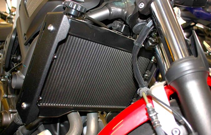 mantenimiento sistema refrigeracion liquida motos ducati